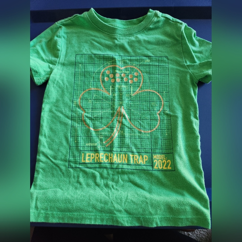 Cat & Jack, Green Leprechaun Trap Shamrock Tee, Children's XS (4/5)